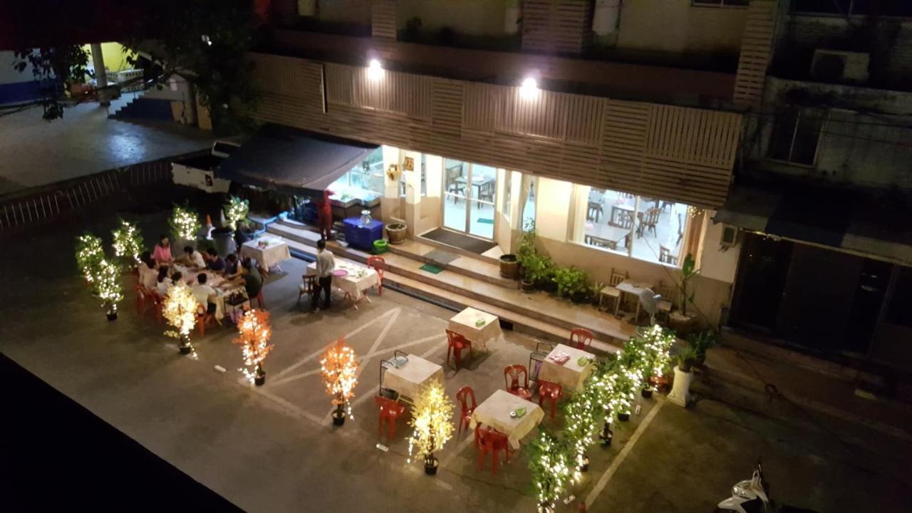 Cozy Villa Bangkok Extérieur photo